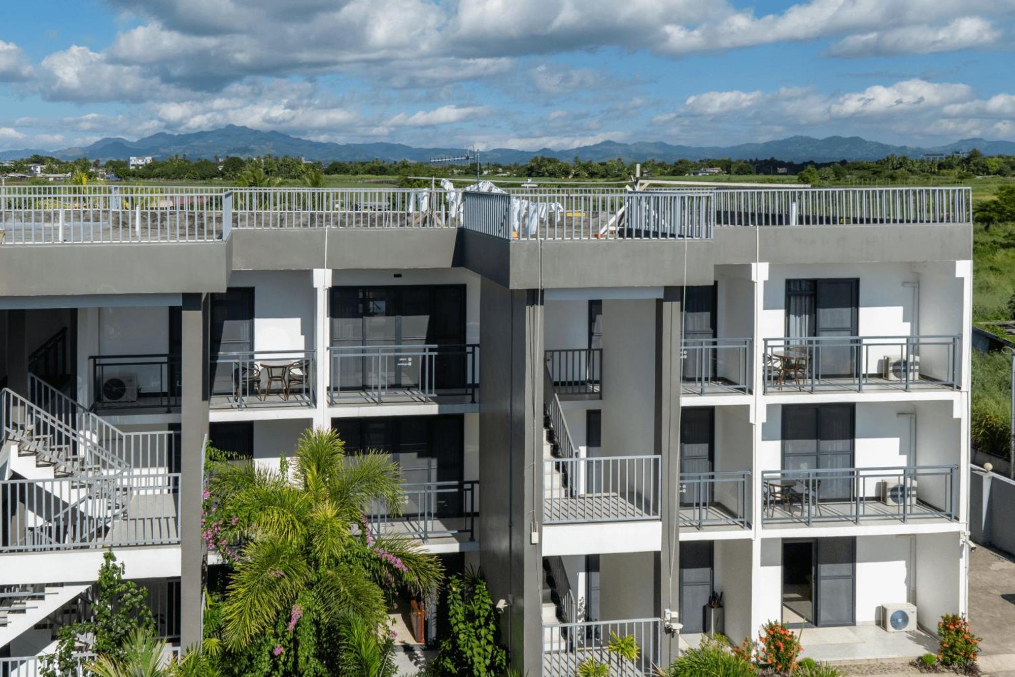 Ocean Breeze Apartment Nadi Exterior photo